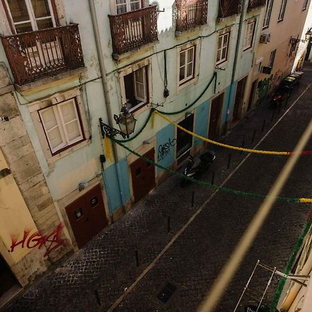 The Blue House - Lively Bairro Alto Apartment Lisbon Luaran gambar