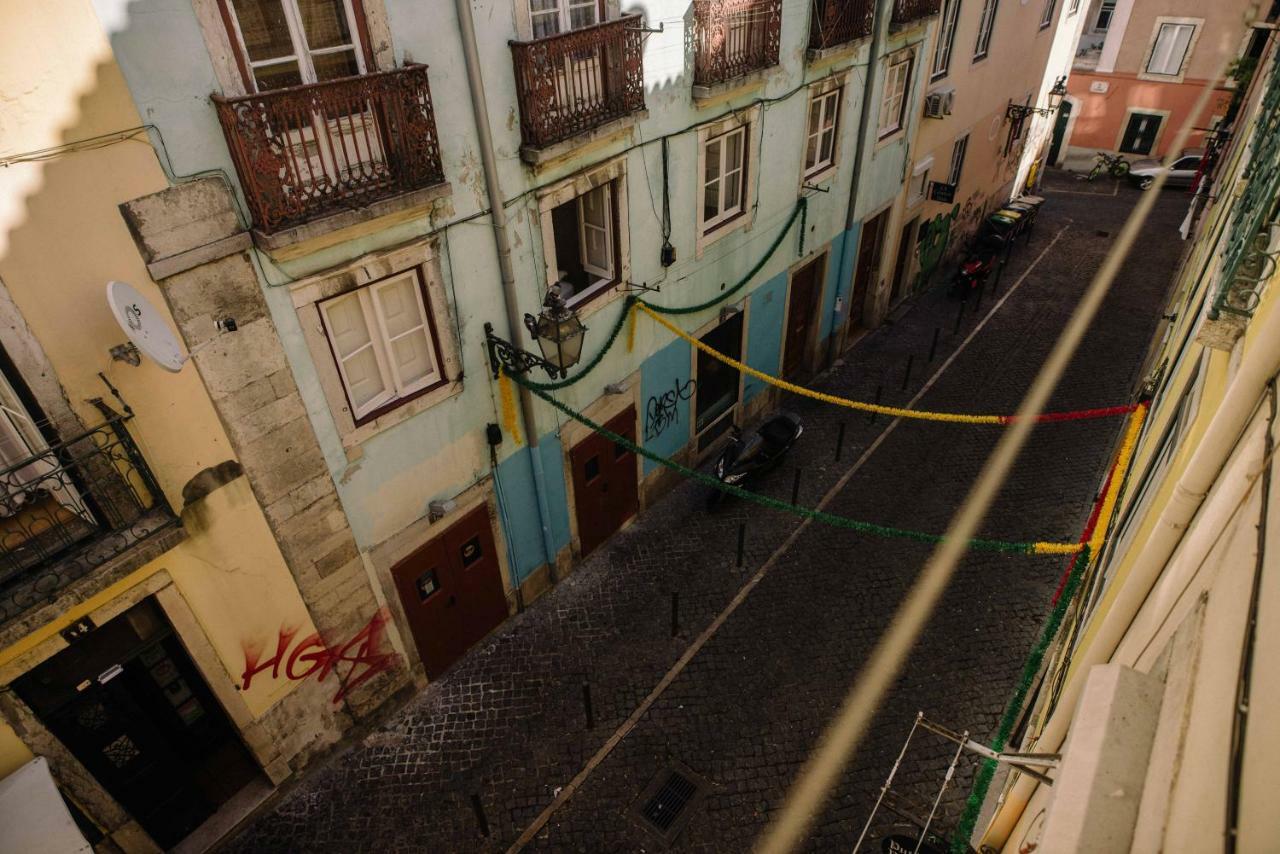 The Blue House - Lively Bairro Alto Apartment Lisbon Luaran gambar